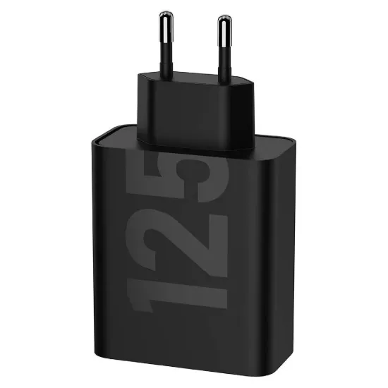 Picture of Motorola TurboPower 125W Duo Adapter USB-C GaN Super Fast Charging